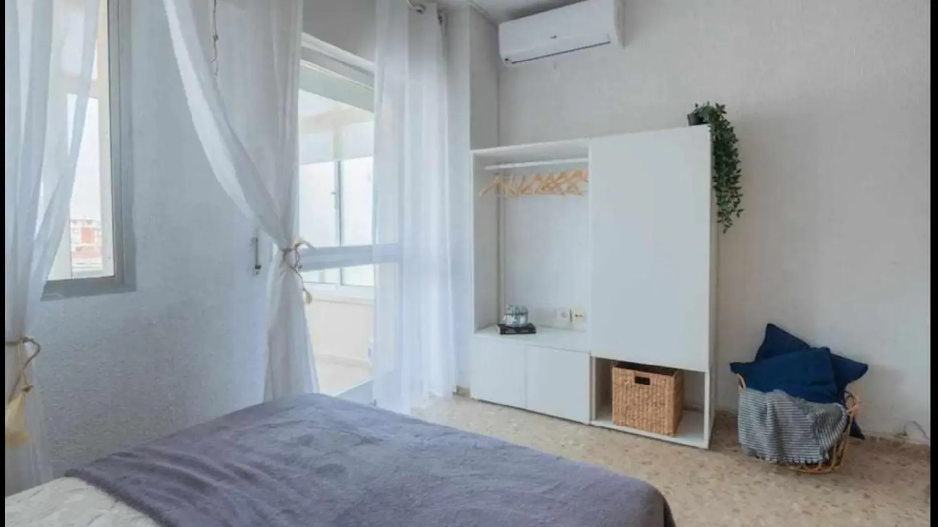 Cozy Studio Near The Beach Torremolinos 0*,